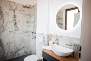 Stay At Georges And Fly - Otopeni - 9