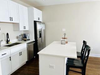 Harmony near the lake, modern 3 bed 2 bath - Chicago - 6