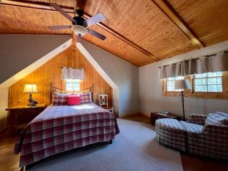 Alpine - by The Chalets - Logan - 1