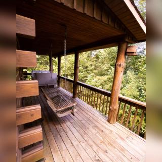 Hemlock - by The Chalets - 6