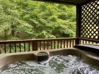 Laurelwood - by The Chalets - Logan - 5