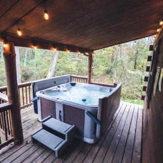 Sycamore - by The Chalets - 0