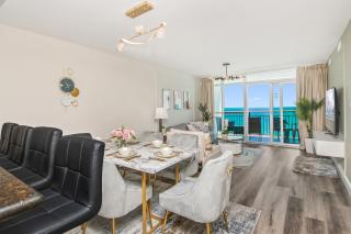 New Luxury Oceanfront 2BR Condo with Relaxing Ambiance - Myrtle Beach - 3