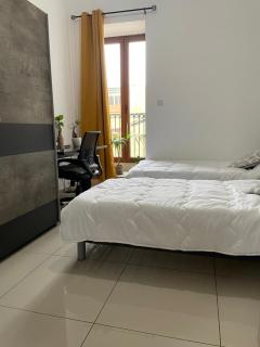 Lovely Apartment Central Area - Sliema - 8
