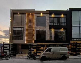 Loft moderno de lujo junto a UTPL - Loja - 9