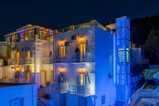 Elefteria Hotel - 1