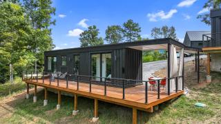 Luxury Container Hammock, Fire Pit Pool - Young Harris - 7