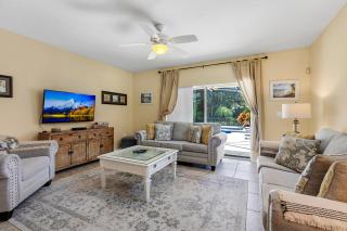 Extended Pool Deck - South Facing - Pool & Spa - Game Room - Family Friendly - Nr Disney - 6