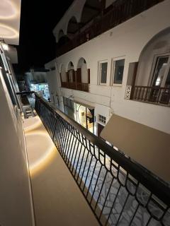Tinos Inn Apartment - Città di Tinos - 7