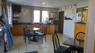 Super 8 by Wyndham Waynesboro - Waynesboro - 8
