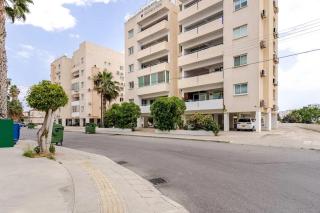 Carisa DownTown with Rooftop pool - Larnaca - 3