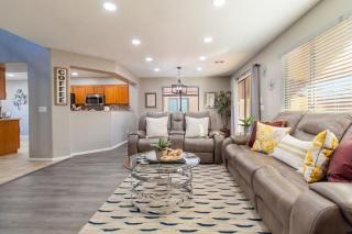 Heated Pool - King Bed - Firepit - Work Station - Casa Grande - 8