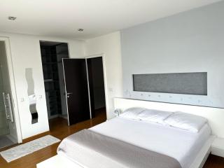 Triplex with garden and parking - Belgrado - 6