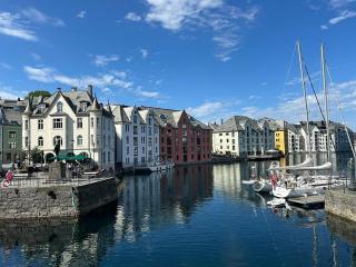 Apartment by the center of Ålesund - Ålesund - 2