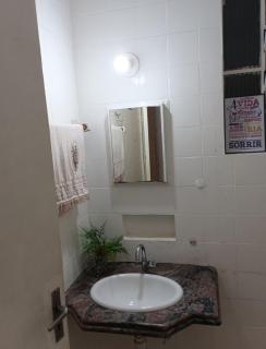 Hostel quartos suítes casa - Montes Claros - 0