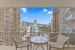 Ilikai Condo Close to Beach - City View - Honolulu - 0