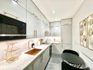 The Ivy Suite - Spacious London 3-Bed - Londra - 8