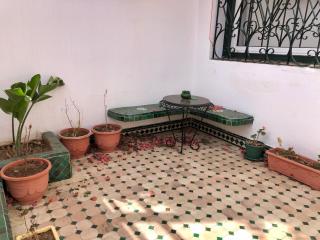 Luxury APT - WIFI, GARDEN & PARKING - Oulad Akkou - 2