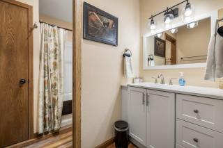 Deer Mountain Hideaway - 2