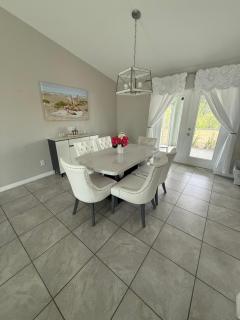 Home in Englewood - Englewood - 5