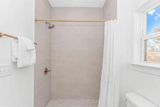 4BR Beach Oasis with Private Pool Just steps to the Ocean - Myrtle Beach - 1