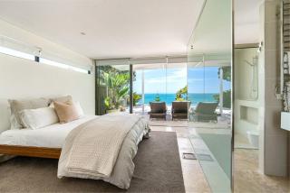 Takapuna Clifftop with Pool and Hot Tub - Auckland - 7