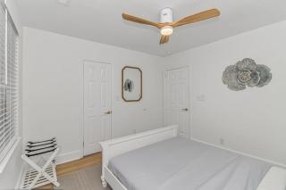 Charming 2 bedroom retreat - 2