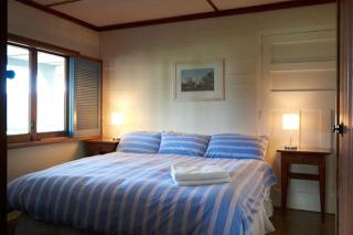 Greenwood Lodge- Lakefront With Mooring and Lawn - 1