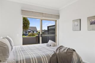 Villa at the Lake - Taupo - 7