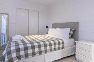 Peaceful Family Retreat, Walk to Lake Taupo - Taupo - 5