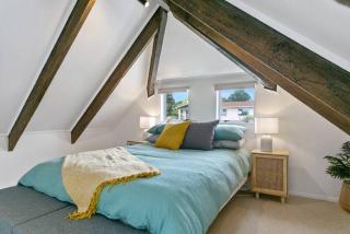 Central Taupo Pet Friendly Retreat With Heat Pumps and Garden - Taupo - 7