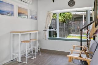 Central Taupo Pet Friendly Retreat With Heat Pumps and Garden - Taupo - 3