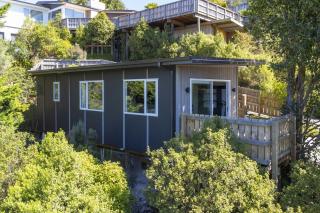 Timberline Retreat, Cozy 2BR Stay Near Taupo Town - Taupo - 0