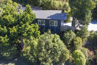 Timberline Retreat, Cozy 2BR Stay Near Taupo Town - Taupo - 2