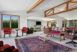 Ultimate Retreat With Heated Floors and Private Mineral Spa - 2