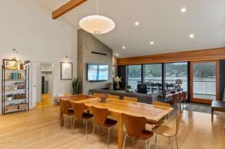 Lakefront Luxury Stunning Views Dock Hot Tub - Kamilche - 8