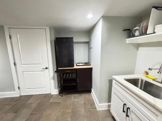 Cozy New Basement APT in DC near Metro - Washington - 9