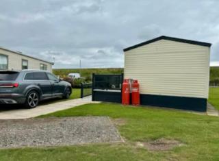 5 Minutes Walk From Beach , Accessible Pet Friendly Caravan With Hot Tub On Coastfields Holiday Village - Skegness - 0