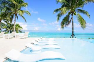 Oceanfront Penthouse and patio at ONE Cable Beach - Nassau - 5