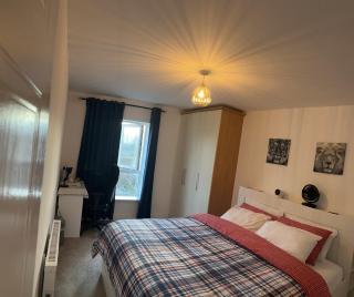 Spacious En-suite Room - 1