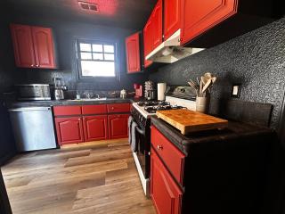 Chic Private Room Near Downtown & Little Italy - San Diego - 2