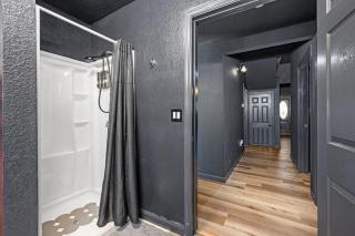 Chic Private Room Near Downtown & Little Italy - San Diego - 6