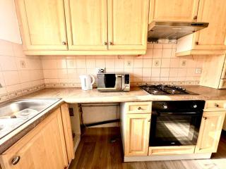 KINGSIZE BEDRROM IN SHARED HOUSe - Derby - 9