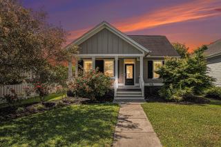Relax in Comfort - Retreat near CHS Downtown & Airport - Charleston - 0