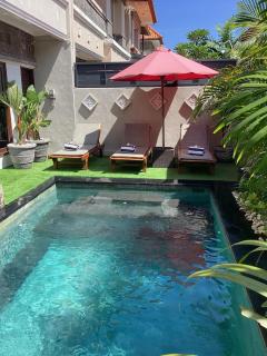 Villa MARIE - KUTA - 6 Bedroom 4 Bathroom Villa - Great Location ! - Kuta - 2