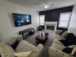 Spacious Family-Ready 4BR with Pool and Office - 8