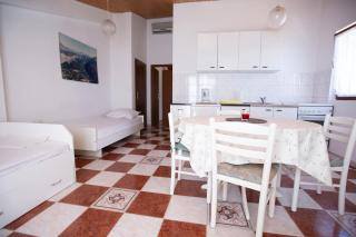 Apartments by the sea Lokva Rogoznica, Omis - 19633 - Lokva Rogoznica - 3
