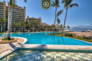 2BR Beach Condo with Jacuzzi Pools & Ocean View - Puerto Vallarta - 3