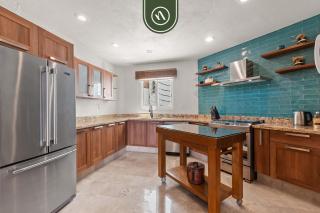 Stunning 2 BR Condo - Oceanview Terrace - Downtown - Puerto Vallarta - 7