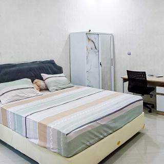 RedDoorz near RSD Idaman Banjarbaru - Banjarbaru - 5